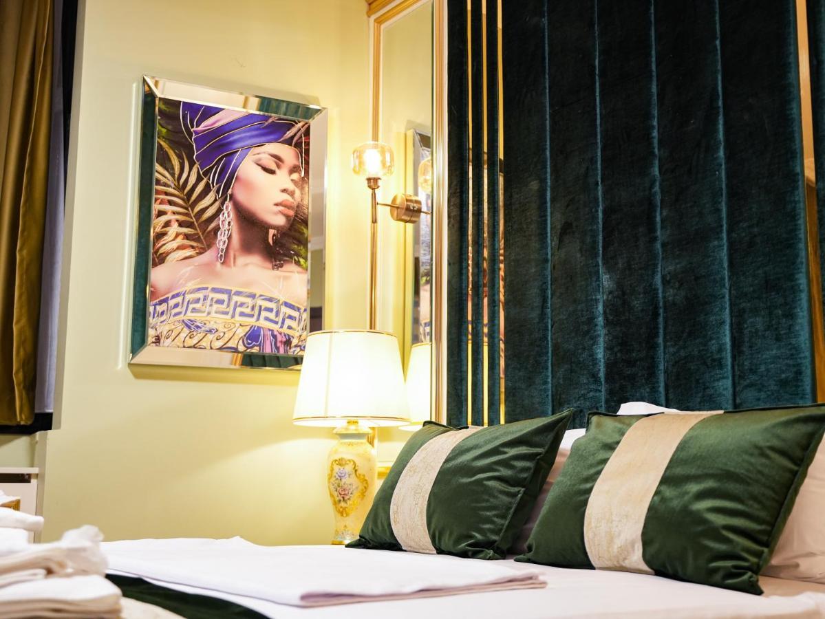 Whitemoon Hotel Suites Taksim イスタンブール エクステリア 写真