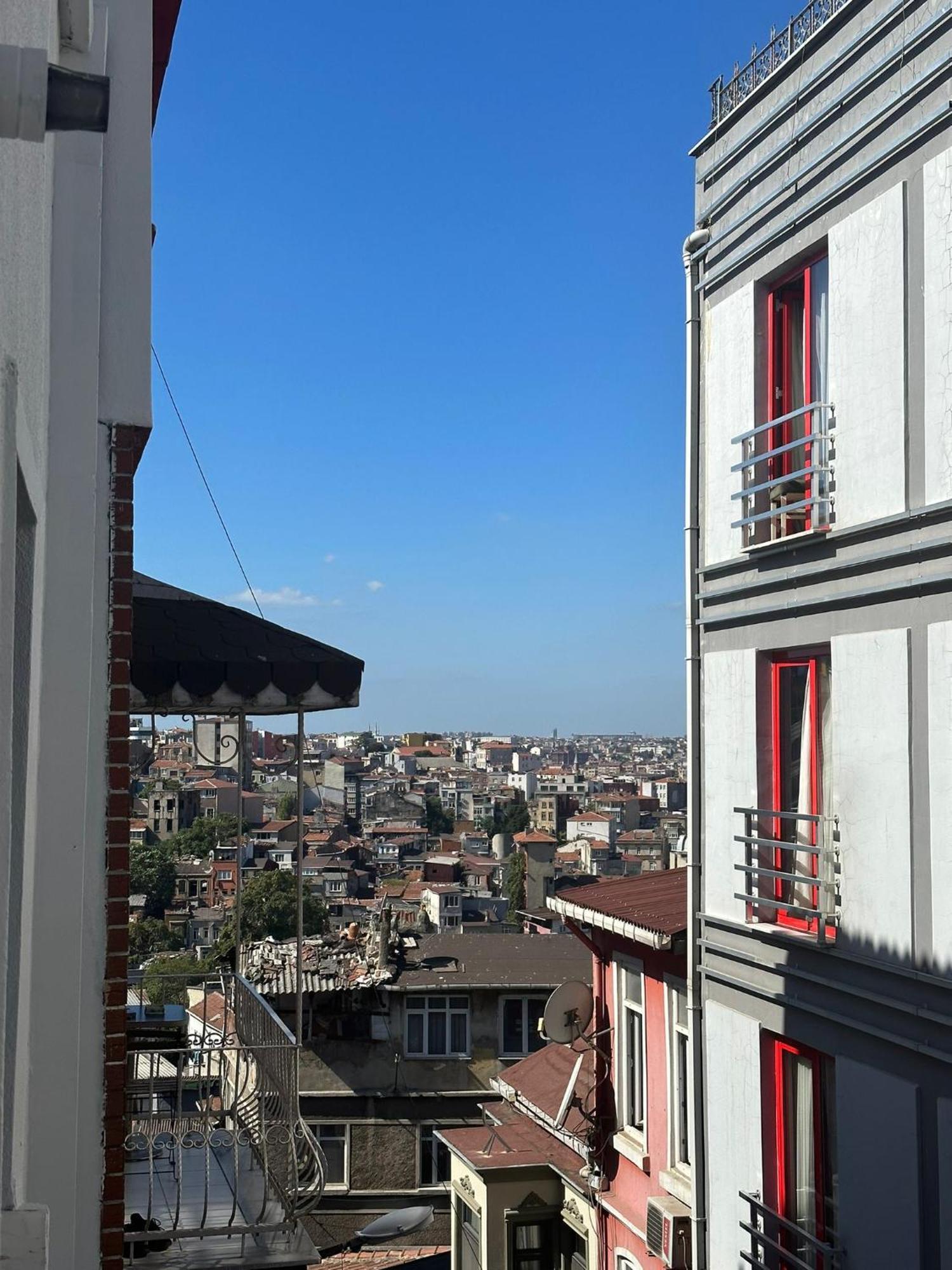 Whitemoon Hotel Suites Taksim イスタンブール エクステリア 写真