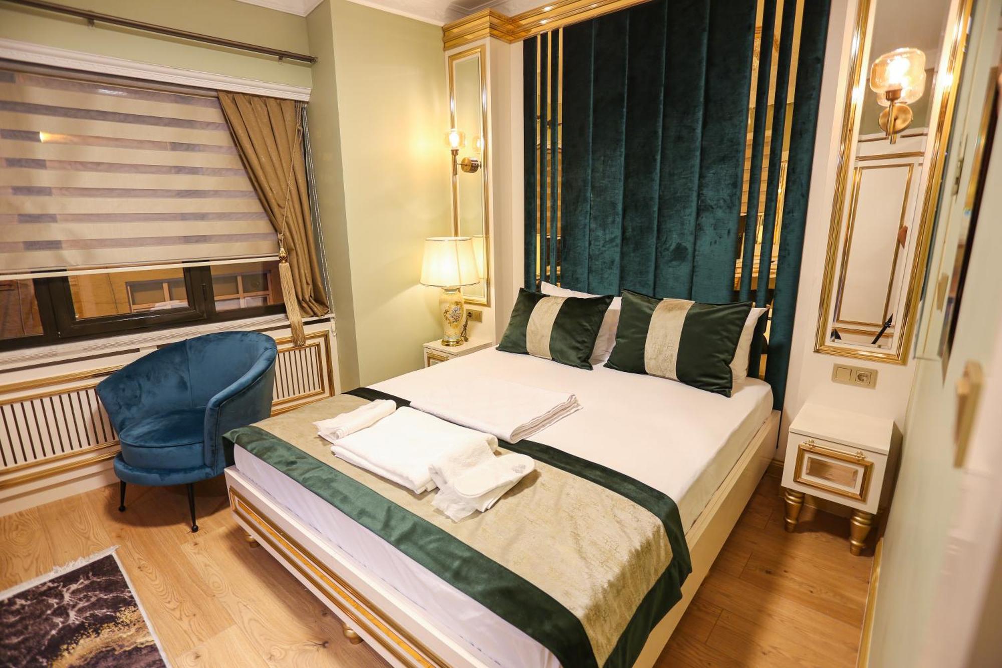 Whitemoon Hotel Suites Taksim イスタンブール エクステリア 写真