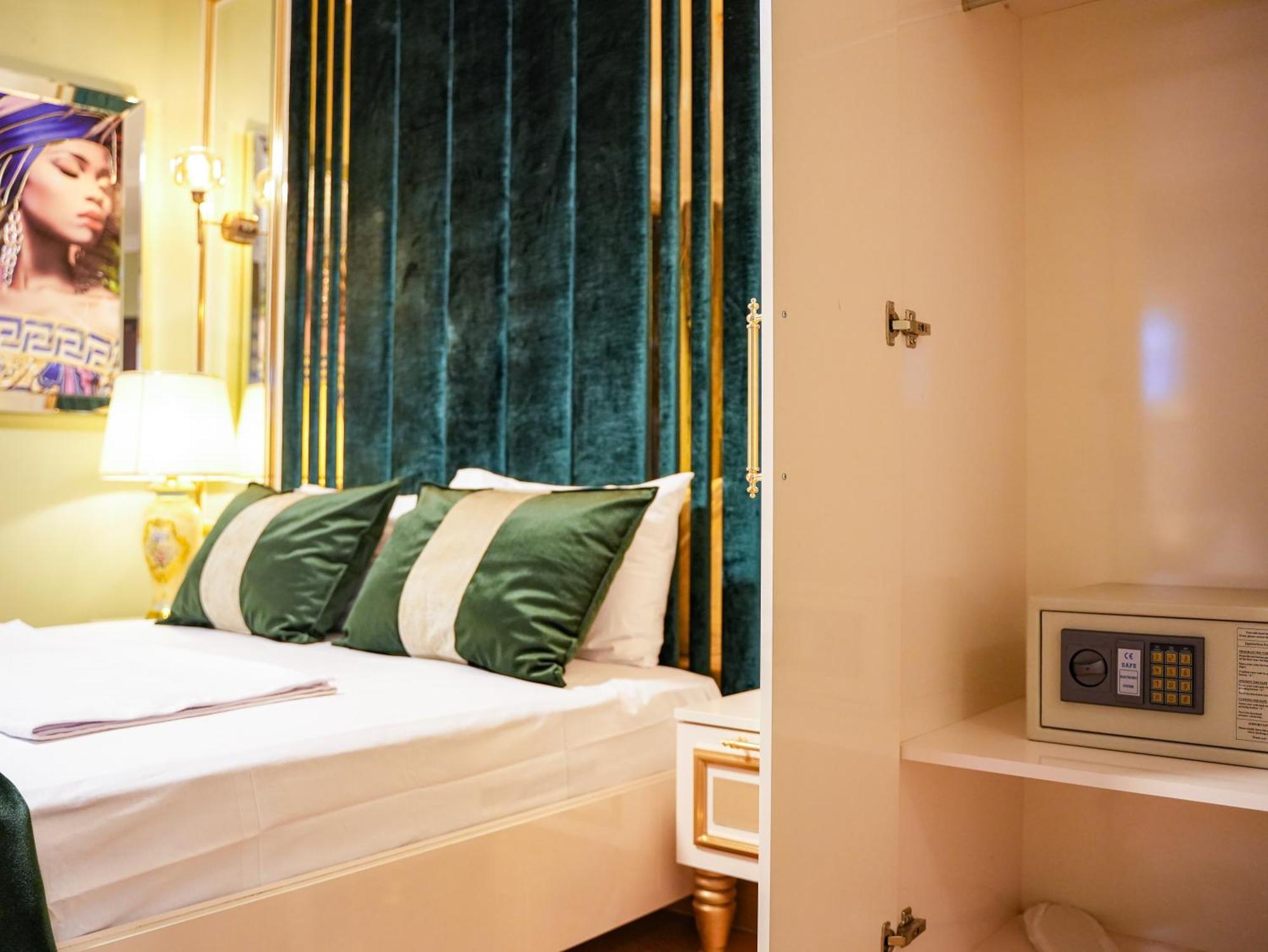 Whitemoon Hotel Suites Taksim イスタンブール エクステリア 写真